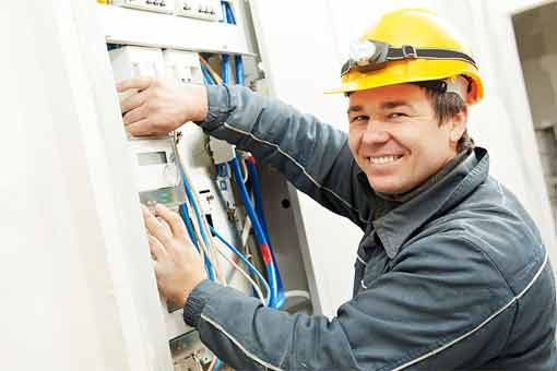 How to find an emergency electrician