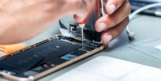 How to Fix a Cracked iPhone Screen