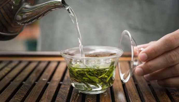 How to Make Chanca Piedra Tea at Home